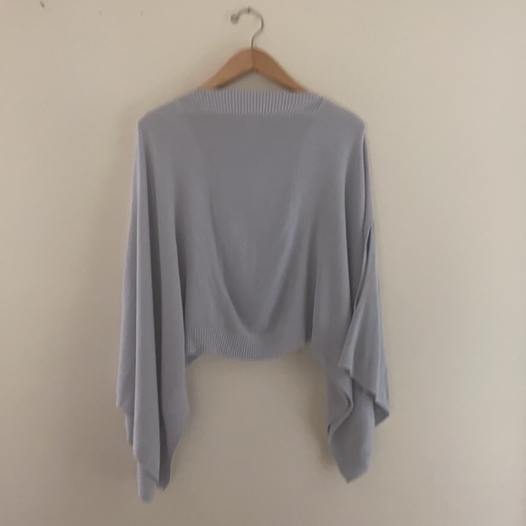 Lululemon Forward Flow Poncho Gray O/S - Picture 2 of 6